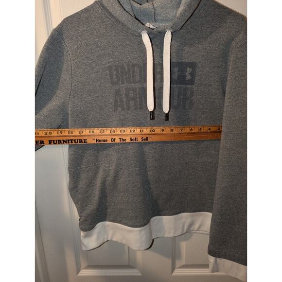 Under Armour Women's Medium Grey Fleece Long Sleeve Hoodie Zip Pocket Sweater - Picture 2 of 9